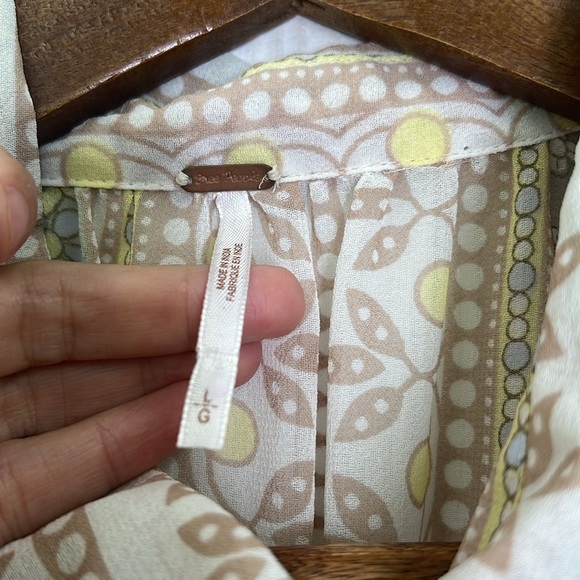 Free People - Floral Fun Design Multi Colored Button Up See Thru Blouse Large - Picture 10 of 12